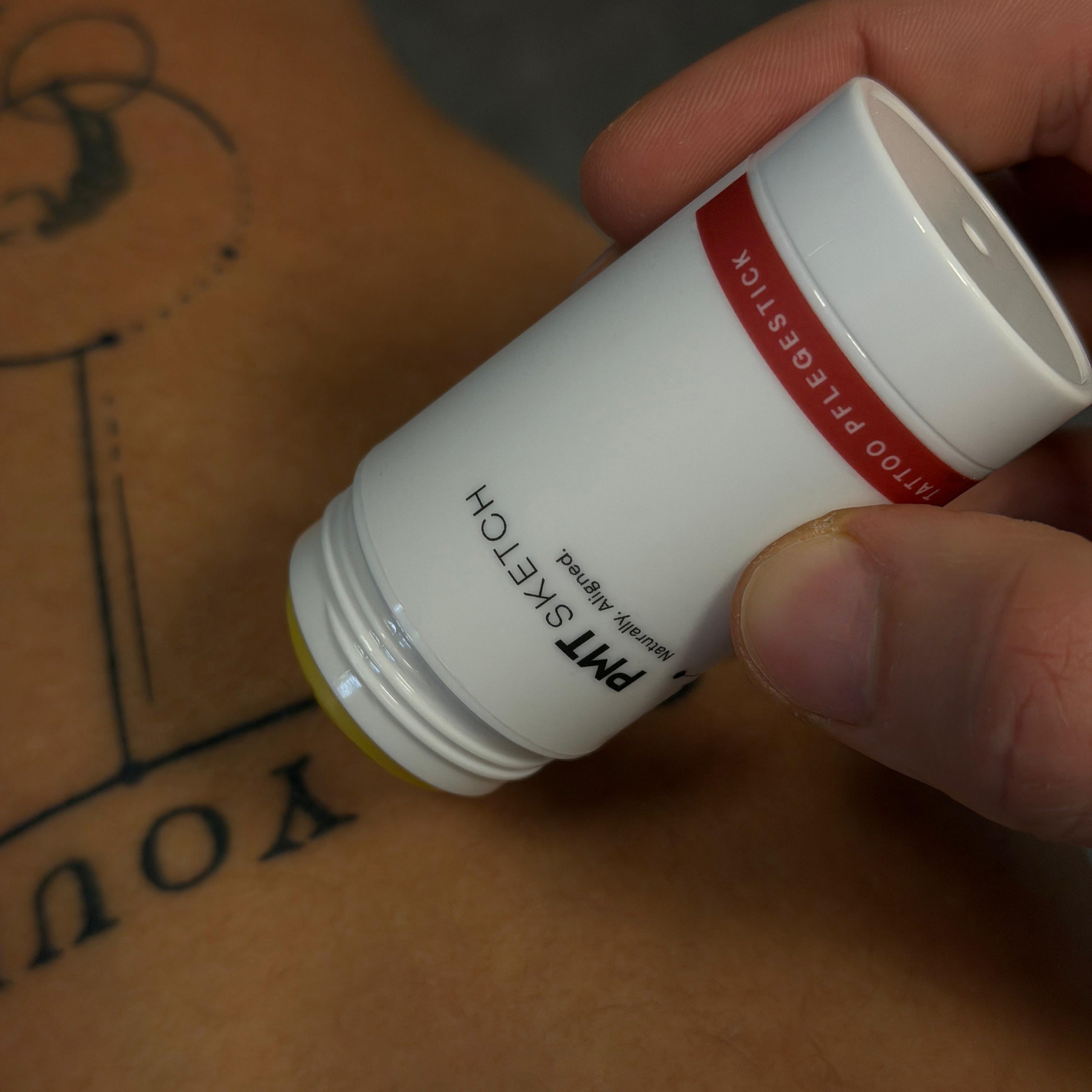 Natürliche Tattoo Pflege – Pflegestick ab Tag 2